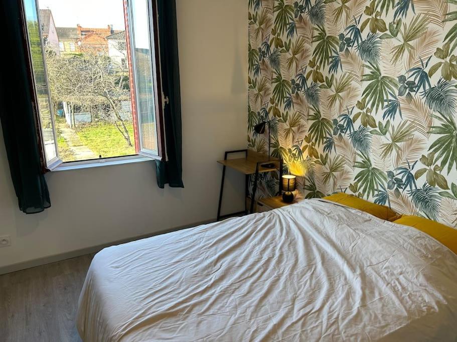 Sleep In Apartment